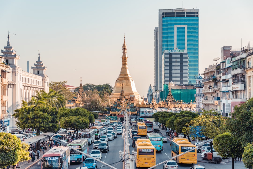 Peta Asia Tenggara dengan penanda Kamboja merepresentasikan review pasaran Cambodia KHM